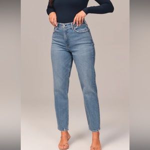 Curve Love Mom Jean